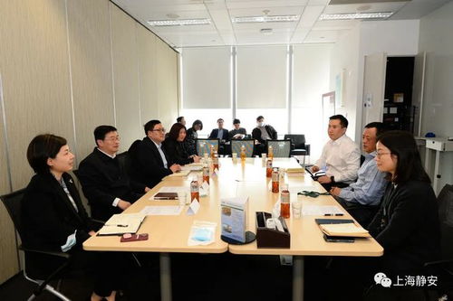 聚焦企业难点痛点堵点，积极回应白领新期待——论保安服务在促发展与保安全中的新作为